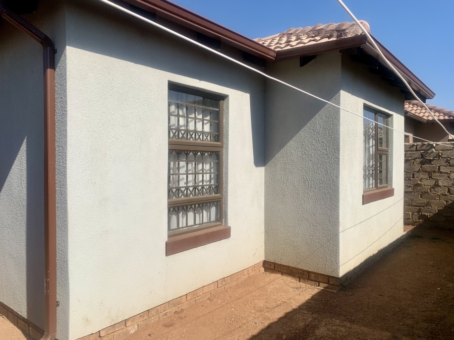 3 Bedroom Property for Sale in Soshanguve YY Gauteng