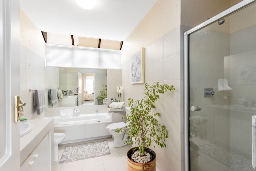 3 Bedroom Property for Sale in Edenburg Gauteng