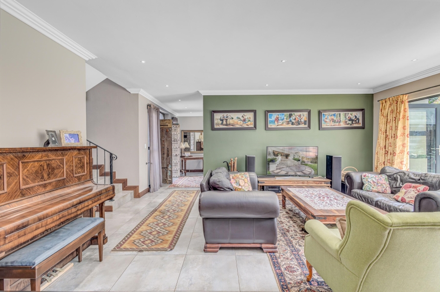 4 Bedroom Property for Sale in Kyalami Estates Gauteng