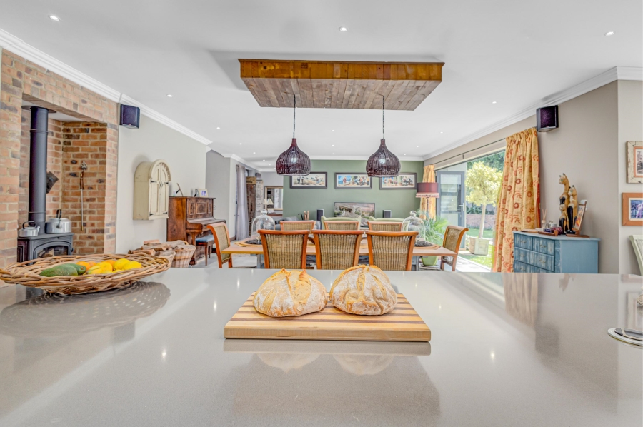 4 Bedroom Property for Sale in Kyalami Estates Gauteng