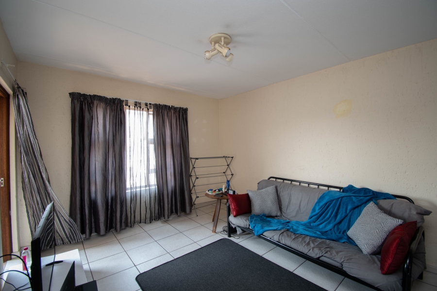 To Let 1 Bedroom Property for Rent in Ferndale Gauteng
