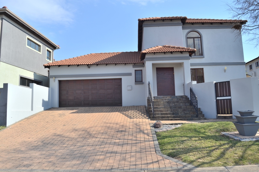 3 Bedroom Property for Sale in Thatchfield Estate Gauteng