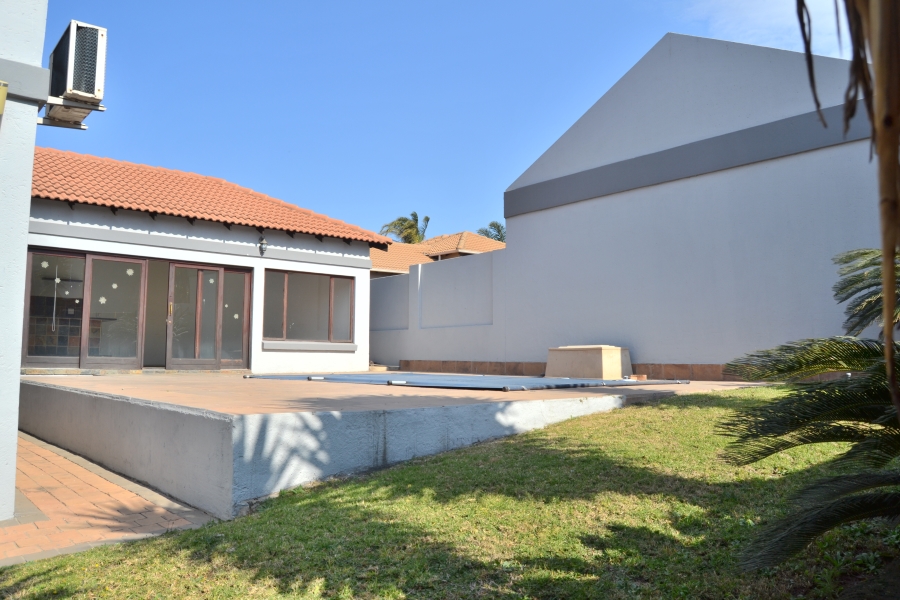 3 Bedroom Property for Sale in Thatchfield Estate Gauteng