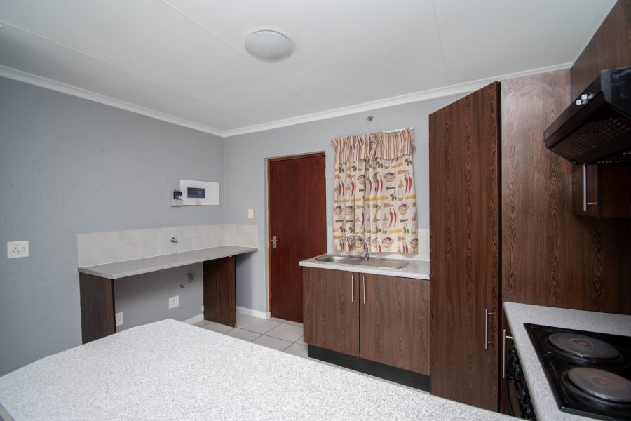 To Let 1 Bedroom Property for Rent in Ferndale Gauteng