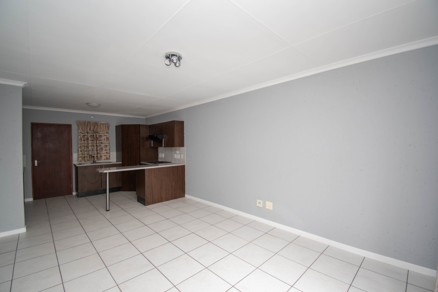 To Let 1 Bedroom Property for Rent in Ferndale Gauteng