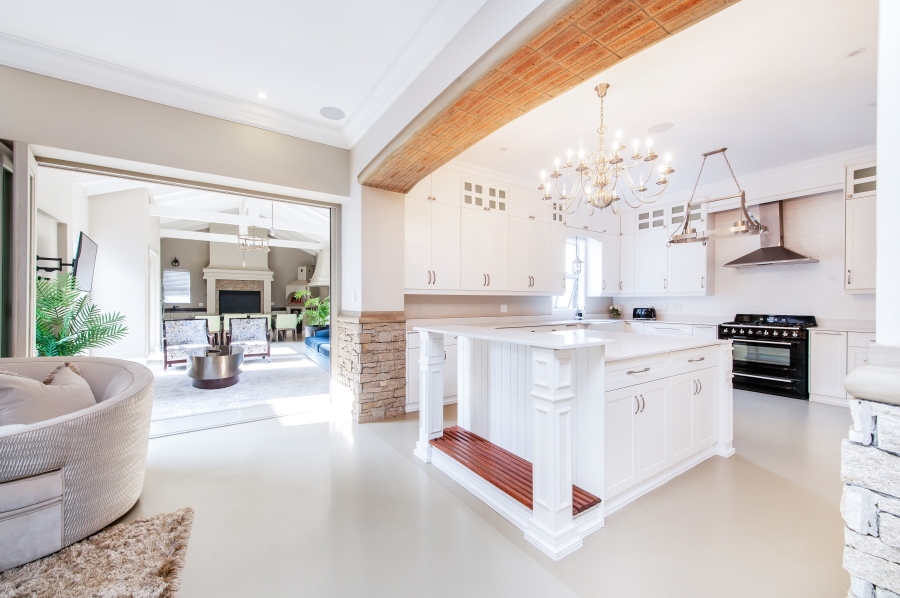 4 Bedroom Property for Sale in Waterfall Country Estate Gauteng