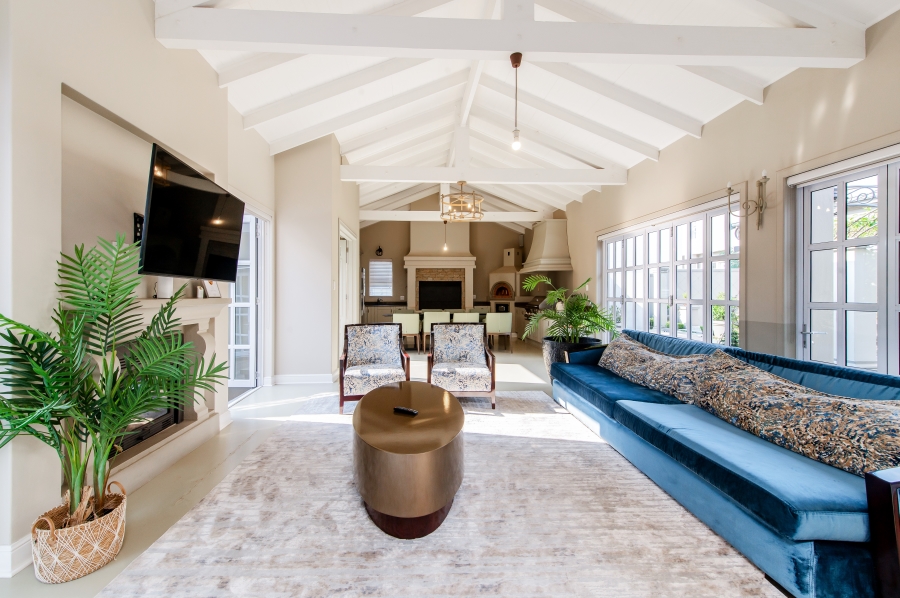 4 Bedroom Property for Sale in Waterfall Country Estate Gauteng