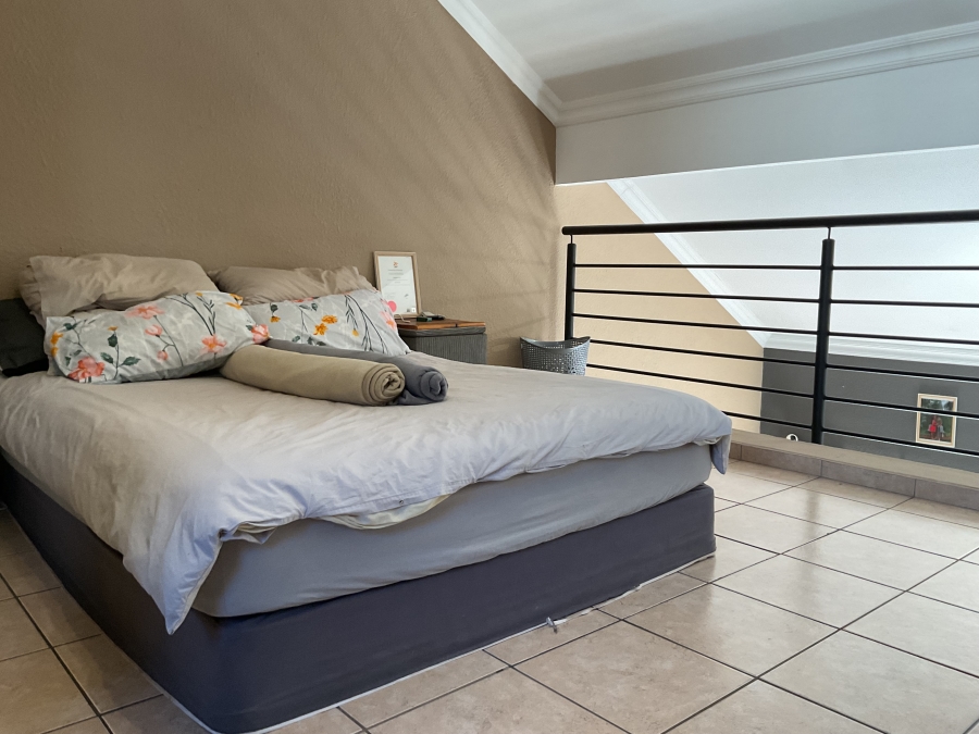 1 Bedroom Property for Sale in Hatfield Gauteng