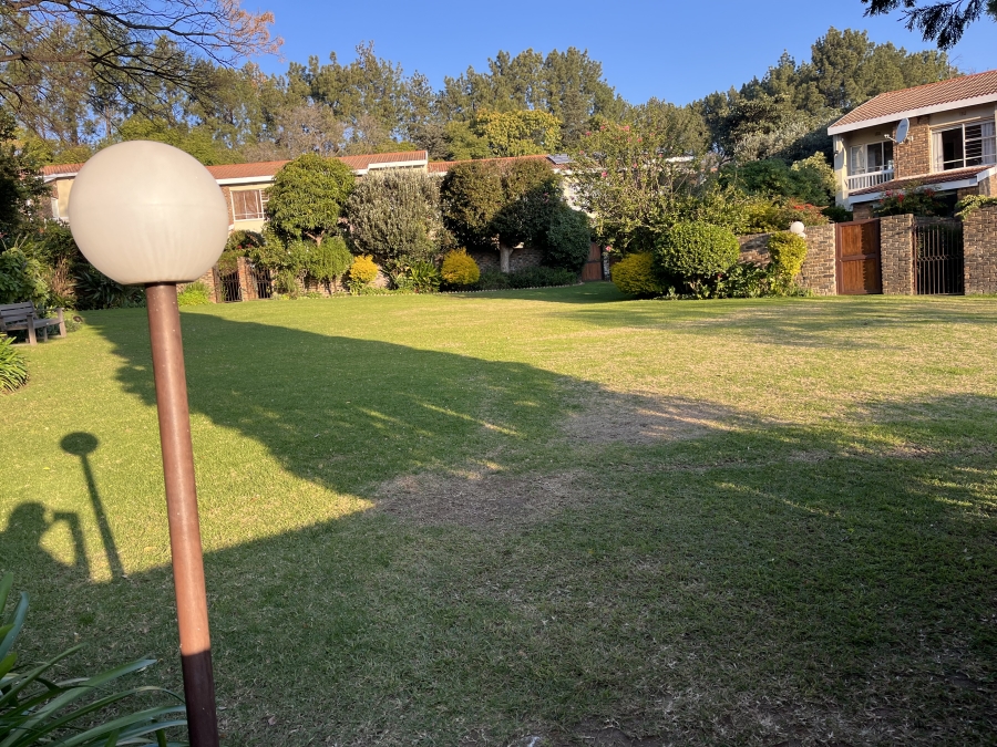 To Let 3 Bedroom Property for Rent in Bryanston Gauteng