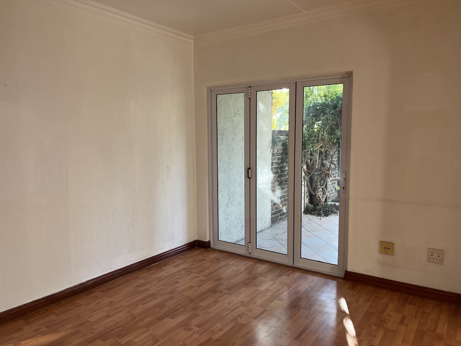 To Let 3 Bedroom Property for Rent in Bryanston Gauteng