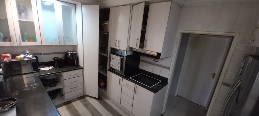To Let 4 Bedroom Property for Rent in Hamberg Gauteng