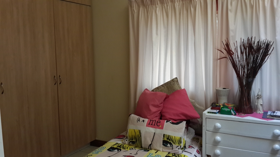 To Let 2 Bedroom Property for Rent in Chancliff A H Gauteng