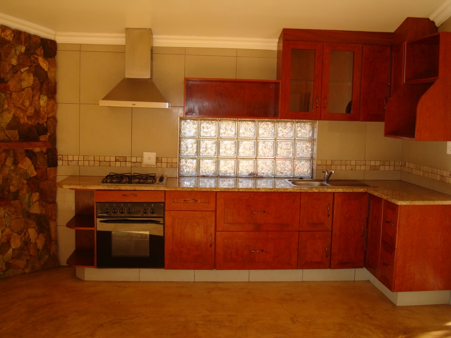 To Let 2 Bedroom Property for Rent in Chancliff A H Gauteng