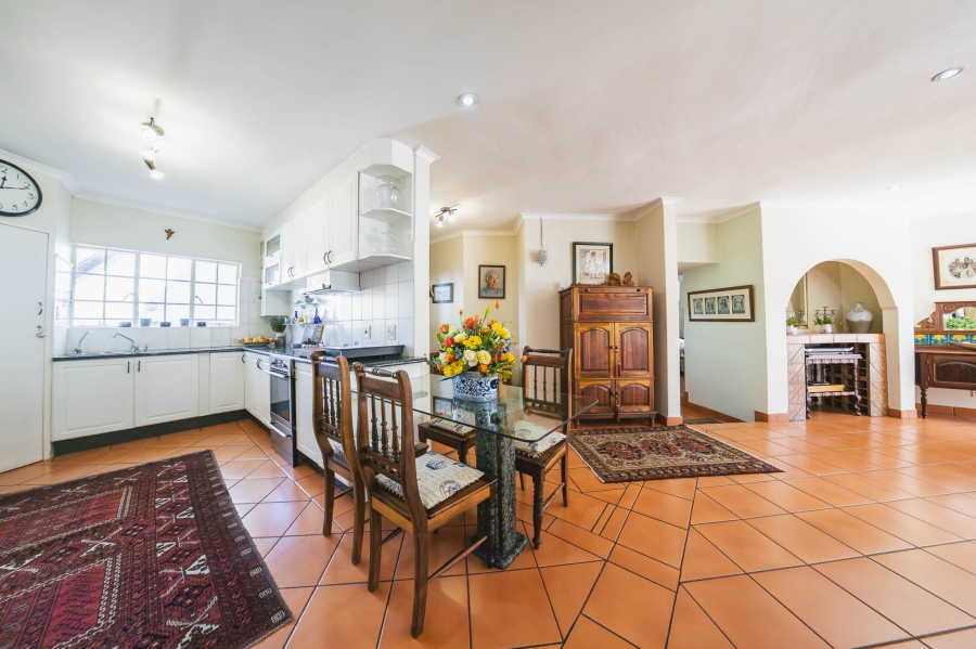 3 Bedroom Property for Sale in Eldoraigne Gauteng