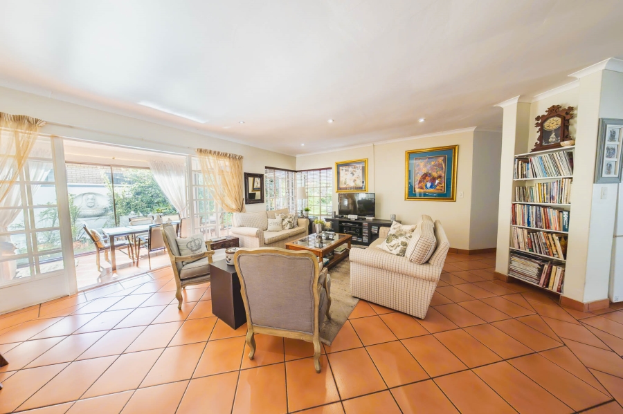 3 Bedroom Property for Sale in Eldoraigne Gauteng