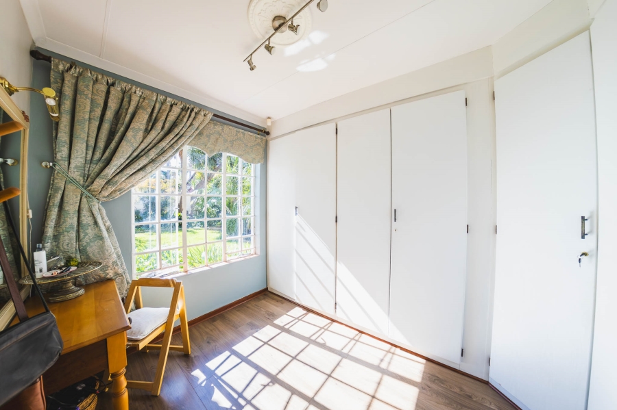 3 Bedroom Property for Sale in Eldoraigne Gauteng