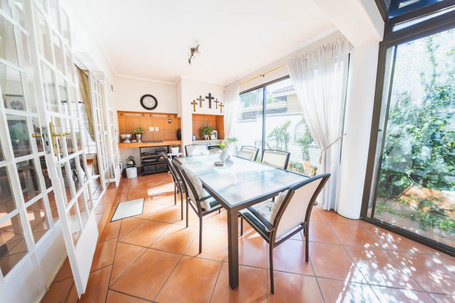 3 Bedroom Property for Sale in Eldoraigne Gauteng