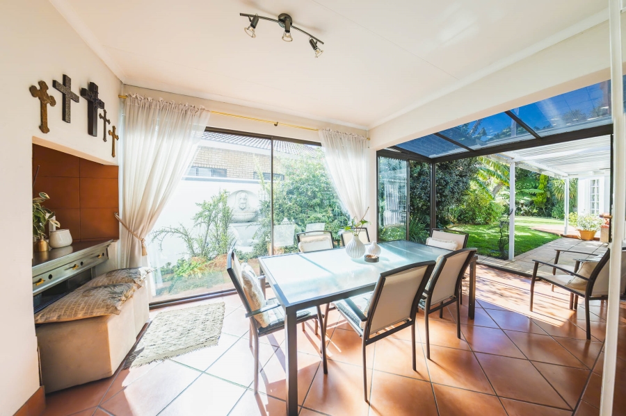 3 Bedroom Property for Sale in Eldoraigne Gauteng