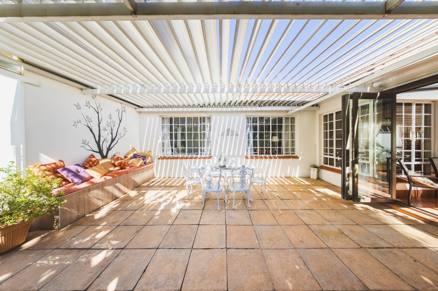 3 Bedroom Property for Sale in Eldoraigne Gauteng
