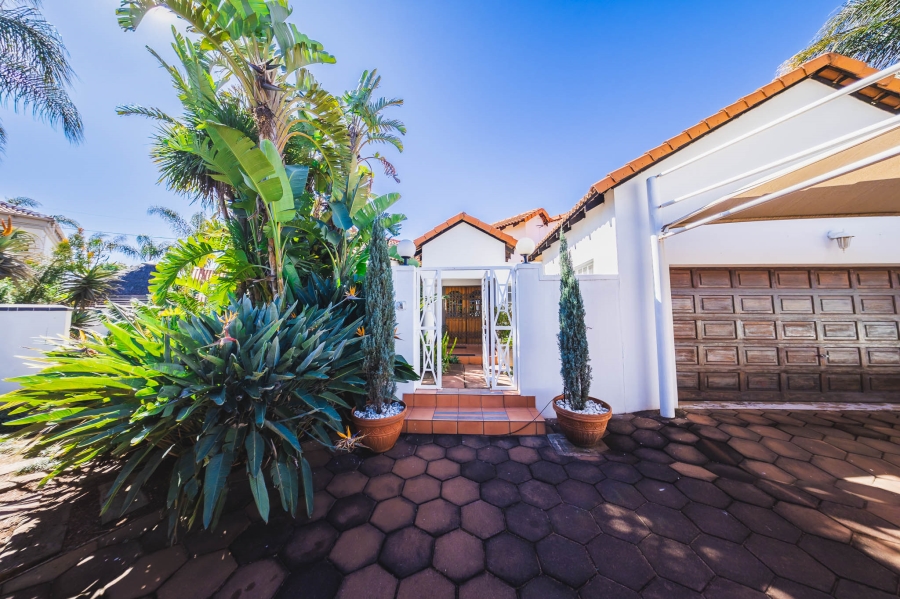 3 Bedroom Property for Sale in Eldoraigne Gauteng