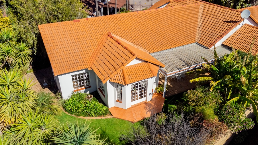 3 Bedroom Property for Sale in Eldoraigne Gauteng