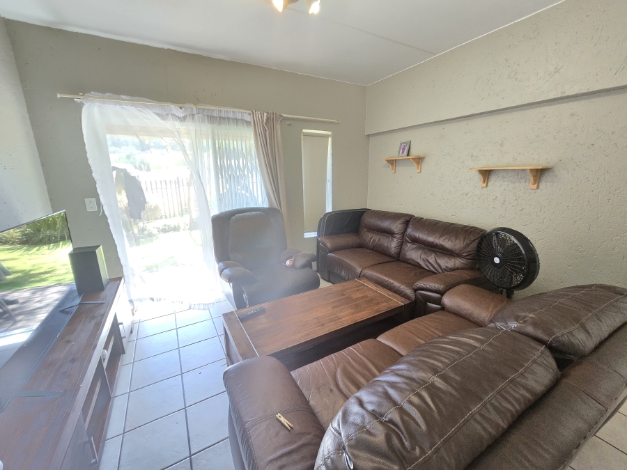 2 Bedroom Property for Sale in Wilgeheuwel Gauteng