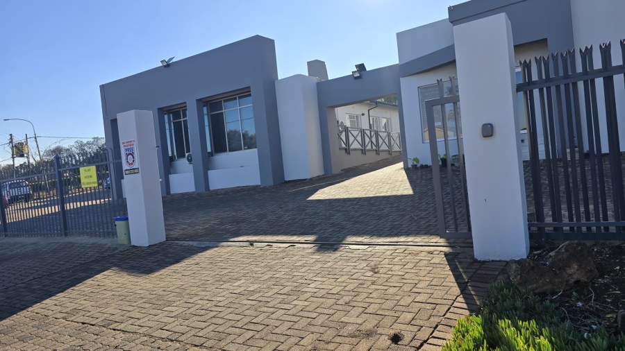 To Let commercial Property for Rent in Lyttelton Manor Gauteng