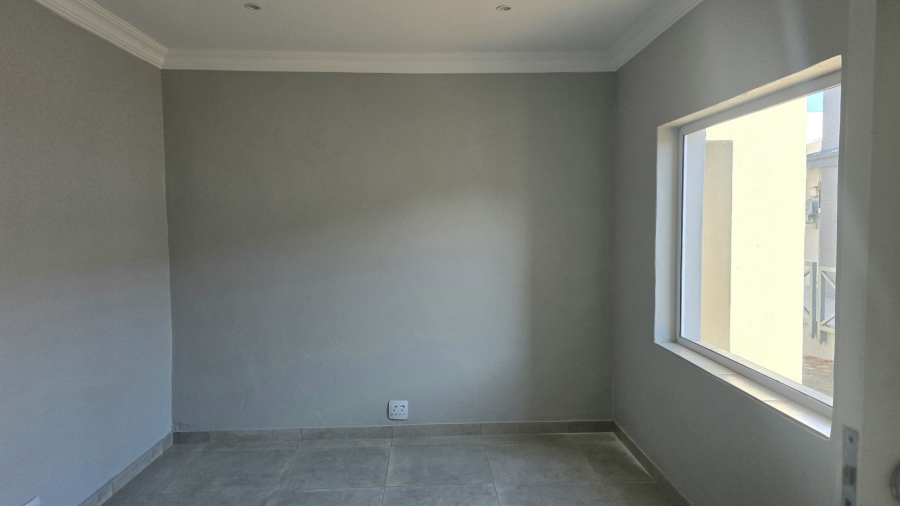 To Let commercial Property for Rent in Lyttelton Manor Gauteng