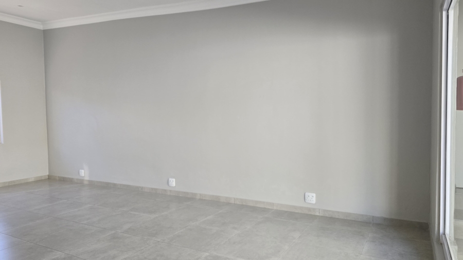To Let commercial Property for Rent in Lyttelton Manor Gauteng