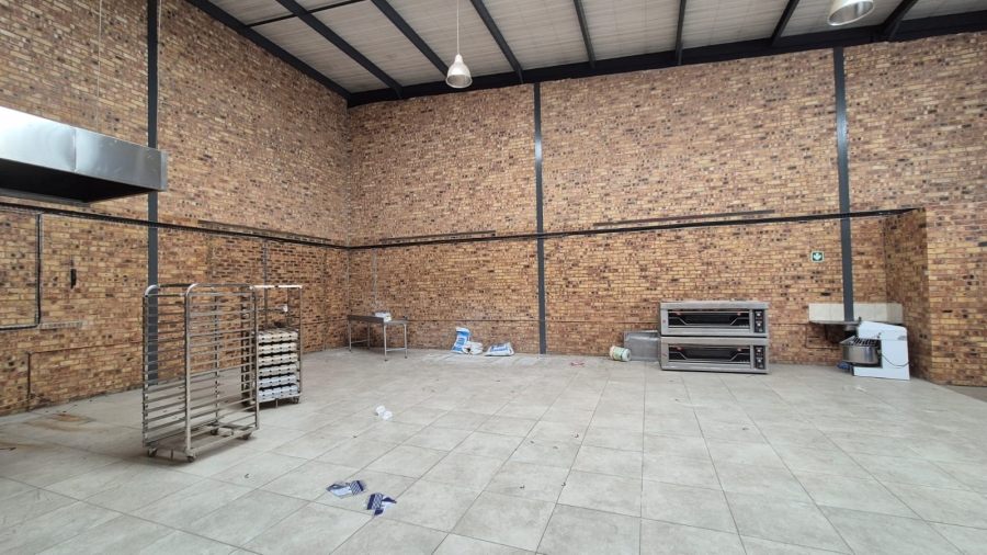 To Let commercial Property for Rent in N4 Gateway Industrial Park Gauteng