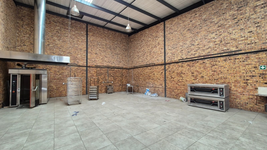 To Let commercial Property for Rent in N4 Gateway Industrial Park Gauteng