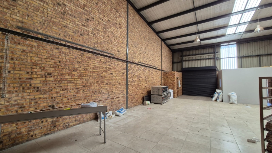 To Let commercial Property for Rent in N4 Gateway Industrial Park Gauteng