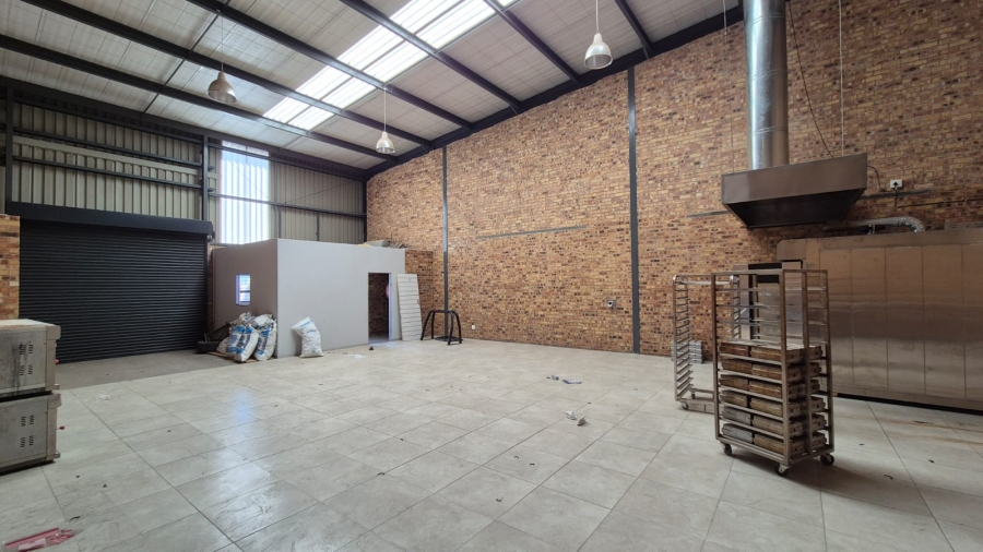 To Let commercial Property for Rent in N4 Gateway Industrial Park Gauteng