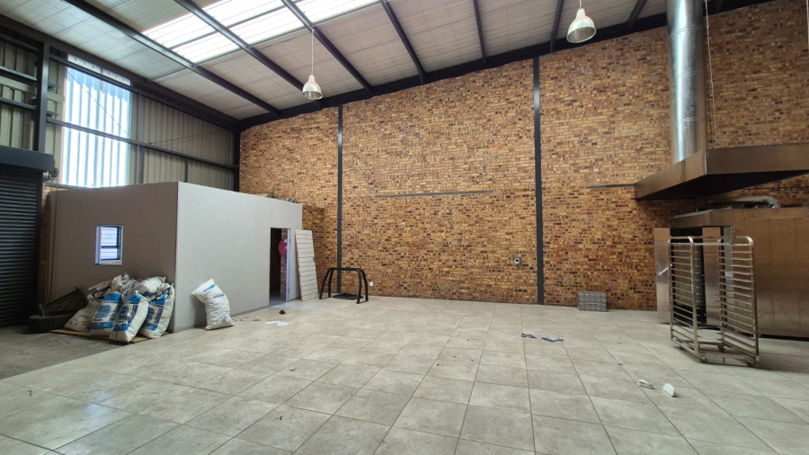 To Let commercial Property for Rent in N4 Gateway Industrial Park Gauteng
