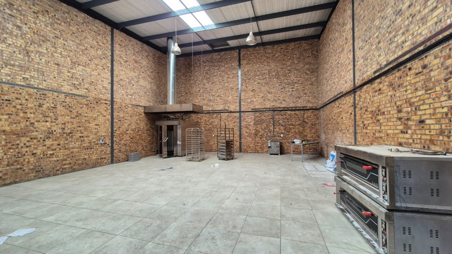 To Let commercial Property for Rent in N4 Gateway Industrial Park Gauteng