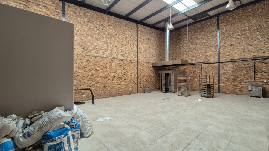To Let commercial Property for Rent in N4 Gateway Industrial Park Gauteng