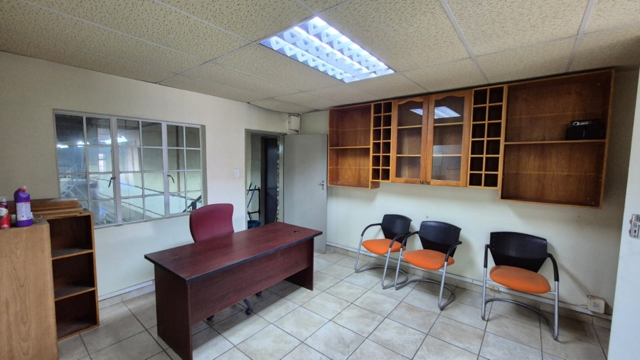 To Let commercial Property for Rent in Silvertondale Gauteng