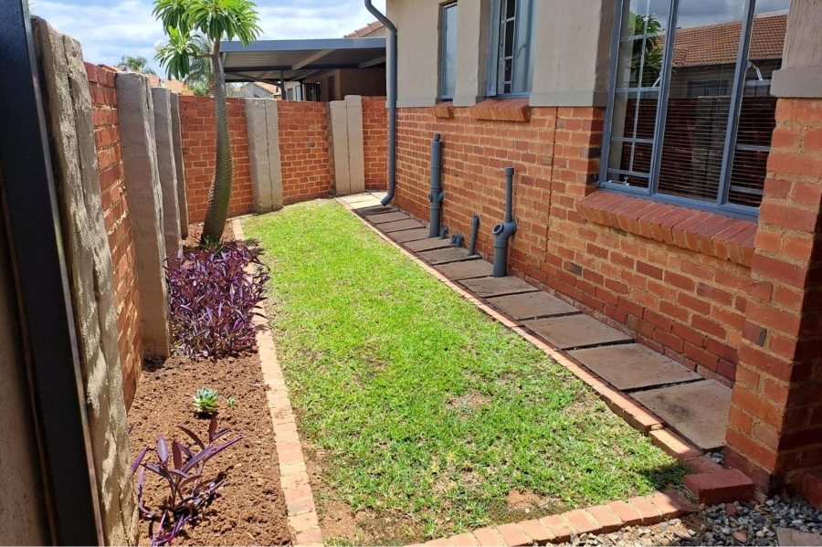 2 Bedroom Property for Sale in Montana Gauteng