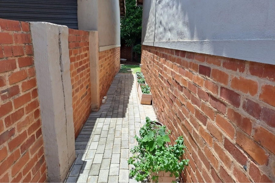 2 Bedroom Property for Sale in Montana Gauteng