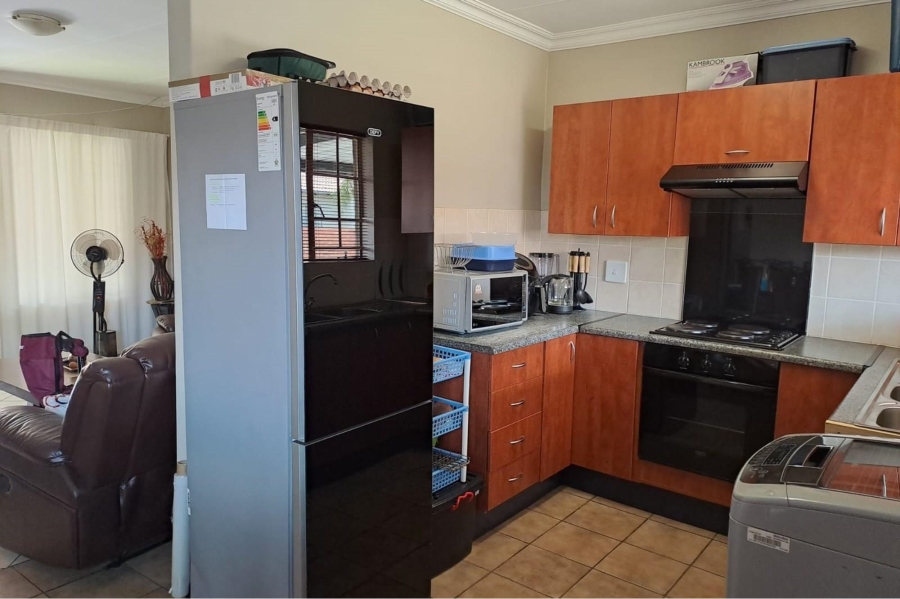2 Bedroom Property for Sale in Montana Gauteng