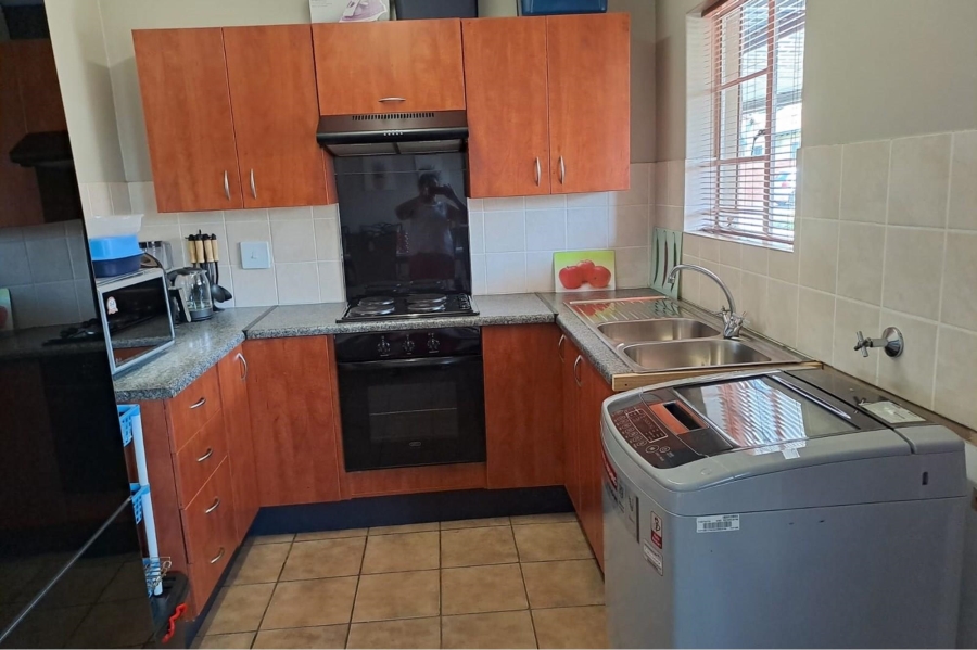 2 Bedroom Property for Sale in Montana Gauteng