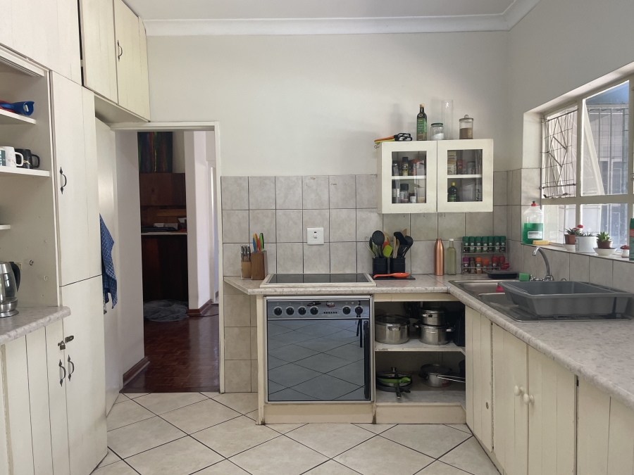 5 Bedroom Property for Sale in Hazelwood Gauteng