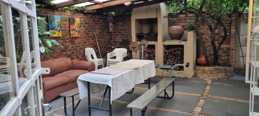 14 Bedroom Property for Sale in Hatfield Gauteng