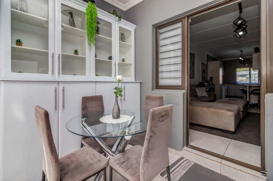 3 Bedroom Property for Sale in Broadacres Gauteng