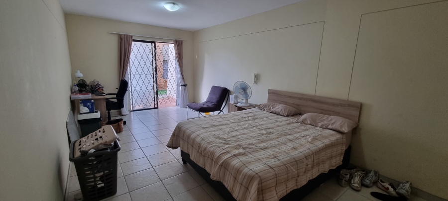 1 Bedroom Property for Sale in Hatfield Gauteng