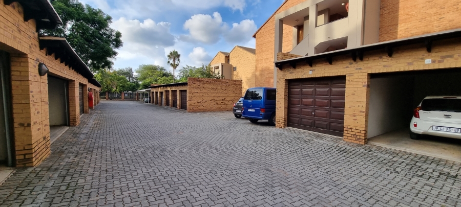 1 Bedroom Property for Sale in Hatfield Gauteng