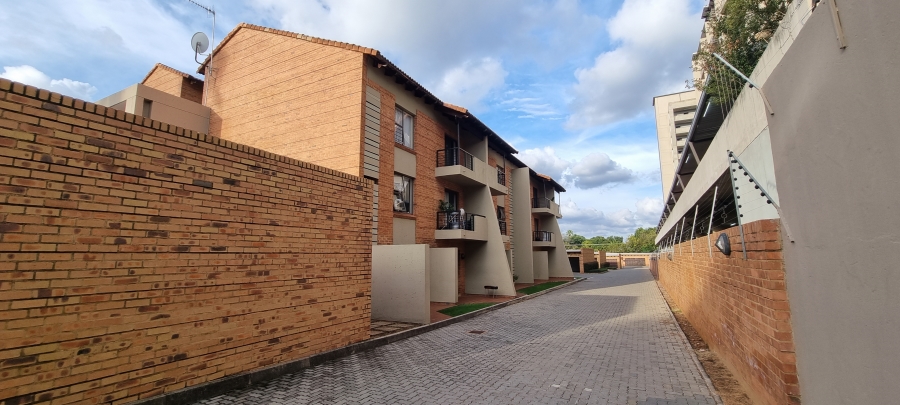 1 Bedroom Property for Sale in Hatfield Gauteng