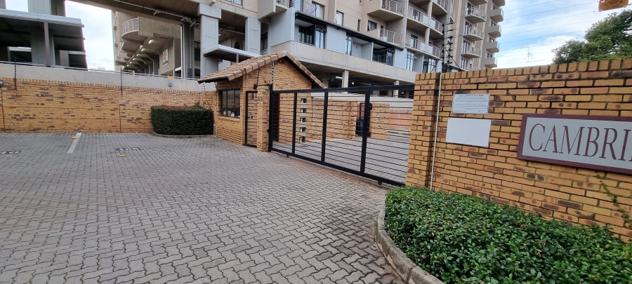1 Bedroom Property for Sale in Hatfield Gauteng