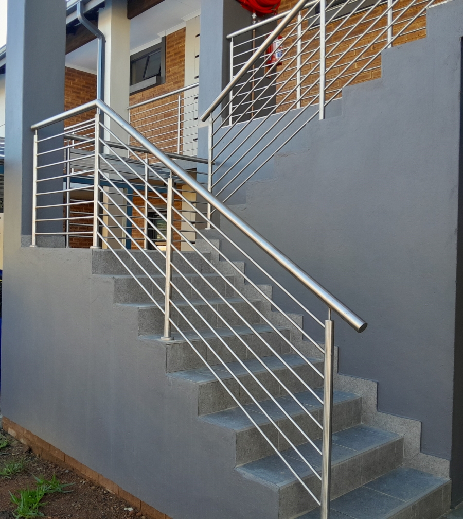 3 Bedroom Property for Sale in Willow Park Manor Gauteng