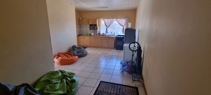 1 Bedroom Property for Sale in Hillcrest Gauteng